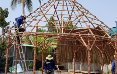 Chuyên thi công chòi lục giác bằng gỗ đẹp, giá thành rẻ