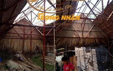 Cập nhập bảng giá lá dừa lợp nhà mới nhất hiện nay