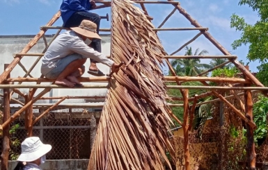 Thi Công Chòi Lá Dừa
