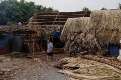 Thi Công Nhà Tre Lợp Lá Dừa